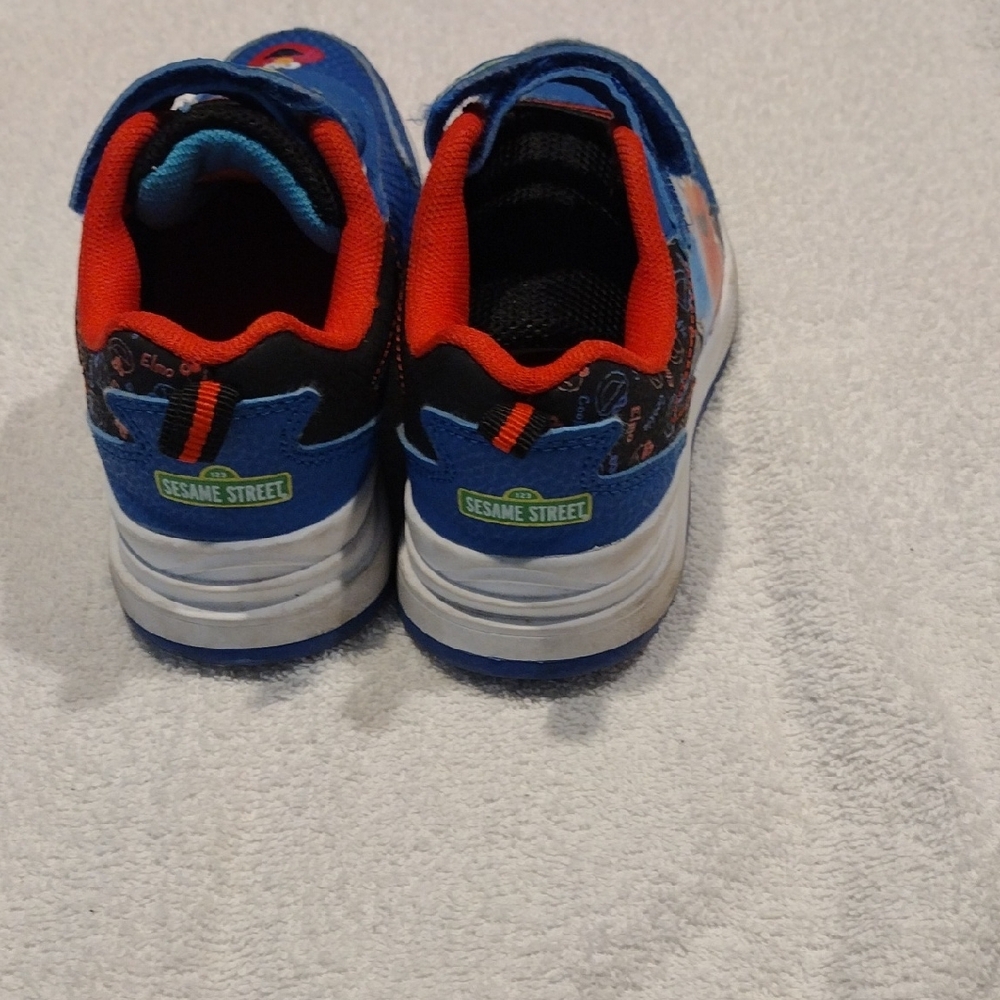 Sesame Street Blue and Red Sneakers Low-Top Casual - Picture 4 of 5